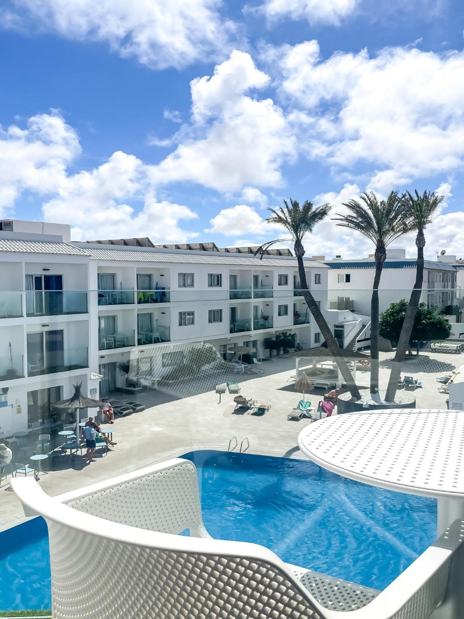 Corralejo Surfing Colors Hotel&Apartments Екстериор снимка