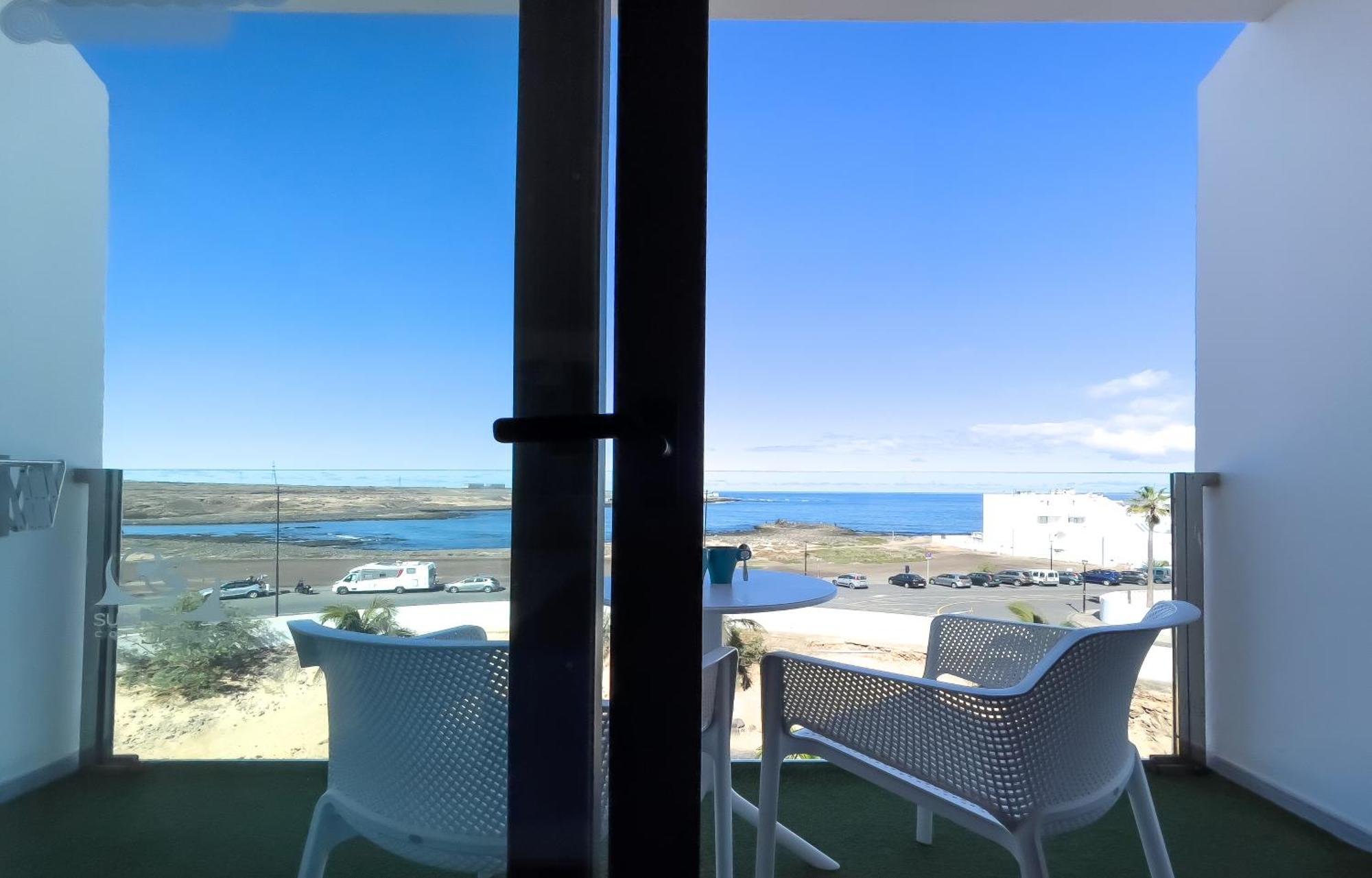 Corralejo Surfing Colors Hotel&Apartments Екстериор снимка