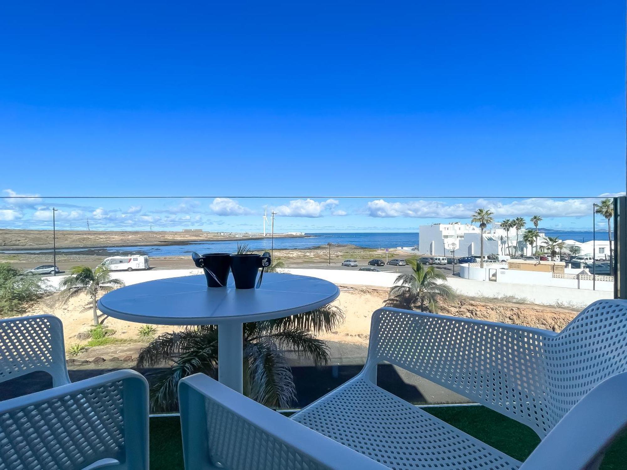 Corralejo Surfing Colors Hotel&Apartments Екстериор снимка